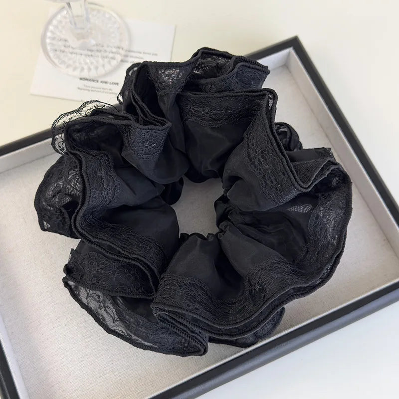 Chouchou Dentelle Vintage Court | MDN