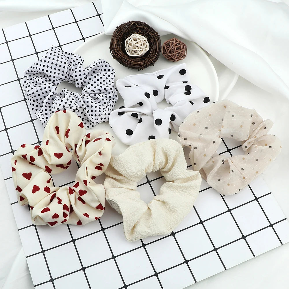 Lot de 3-5 Chouchous Satin Noir et Blanc - Élastiques Cheveux Élégants | MDN Store