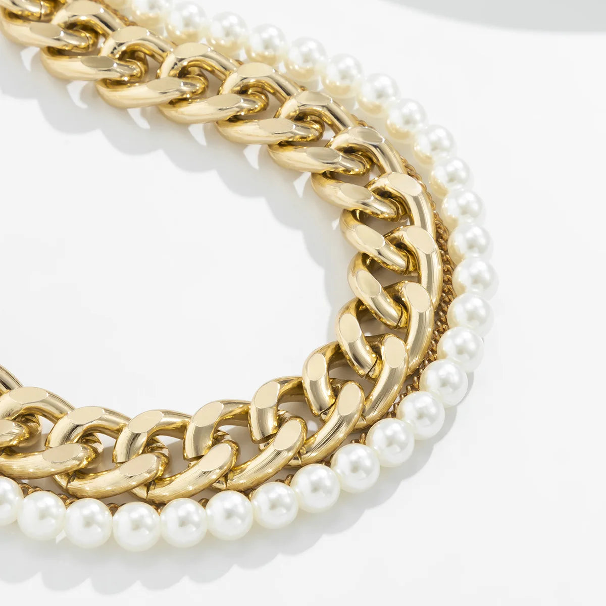 Collier Perles Torsadé Chaîne Dorée Vintage | MDN Store