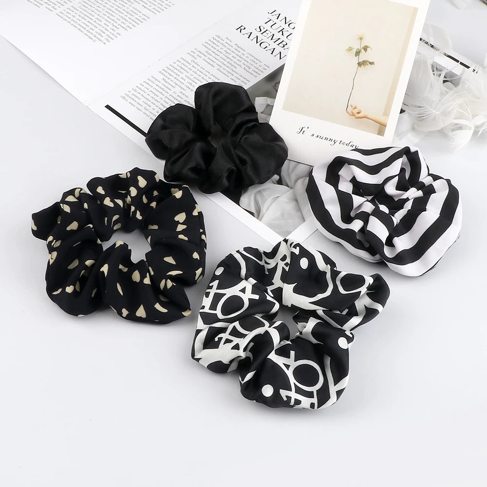 Lot de 3-5 Chouchous Satin Noir et Blanc - Élastiques Cheveux Élégants | MDN Store
