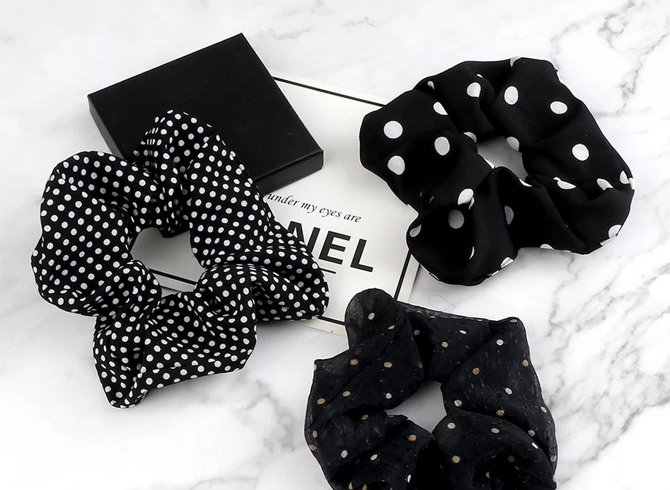 Lot de 3-5 Chouchous Satin Noir et Blanc - Élastiques Cheveux Élégants | MDN Store