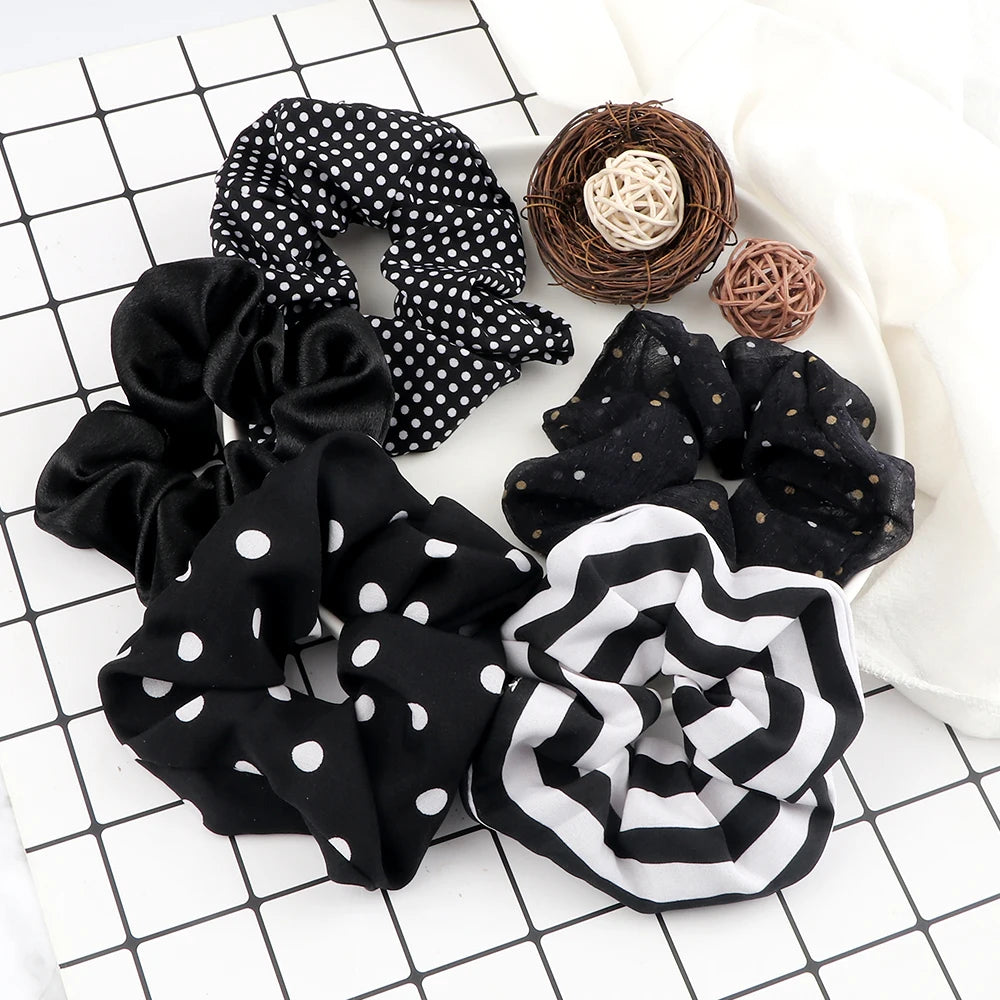 Lot de 3-5 Chouchous Satin Noir et Blanc - Élastiques Cheveux Élégants | MDN Store