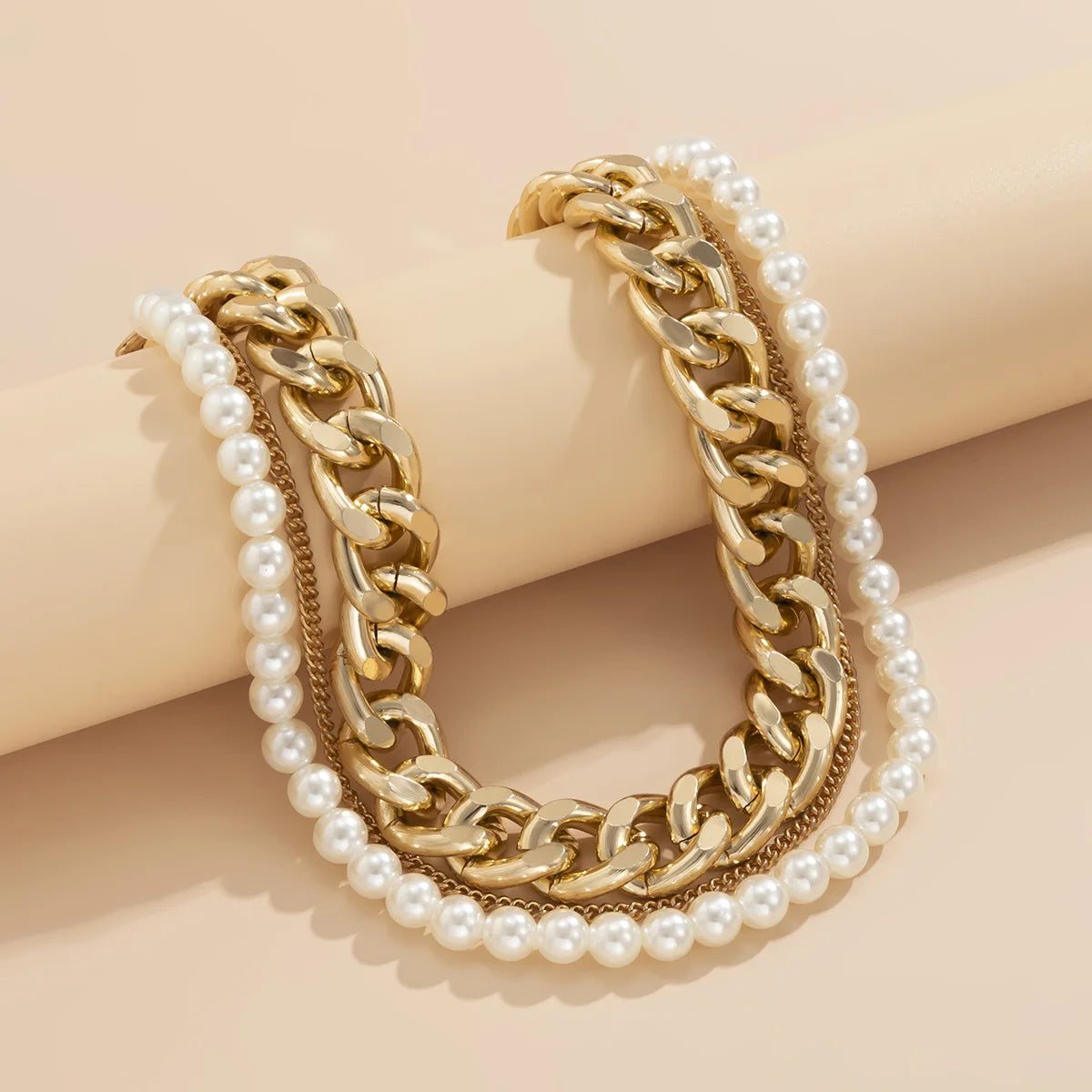 Collier Perles Torsadé Chaîne Dorée Vintage | MDN Store