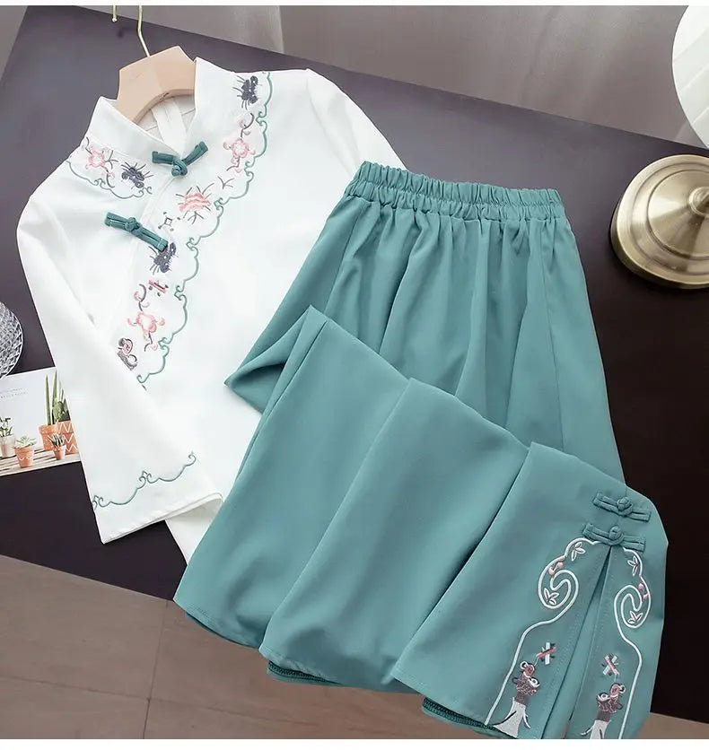 Ensemble Hanfu Chinois Brodé Papillon 2 Pièces | MDN Store