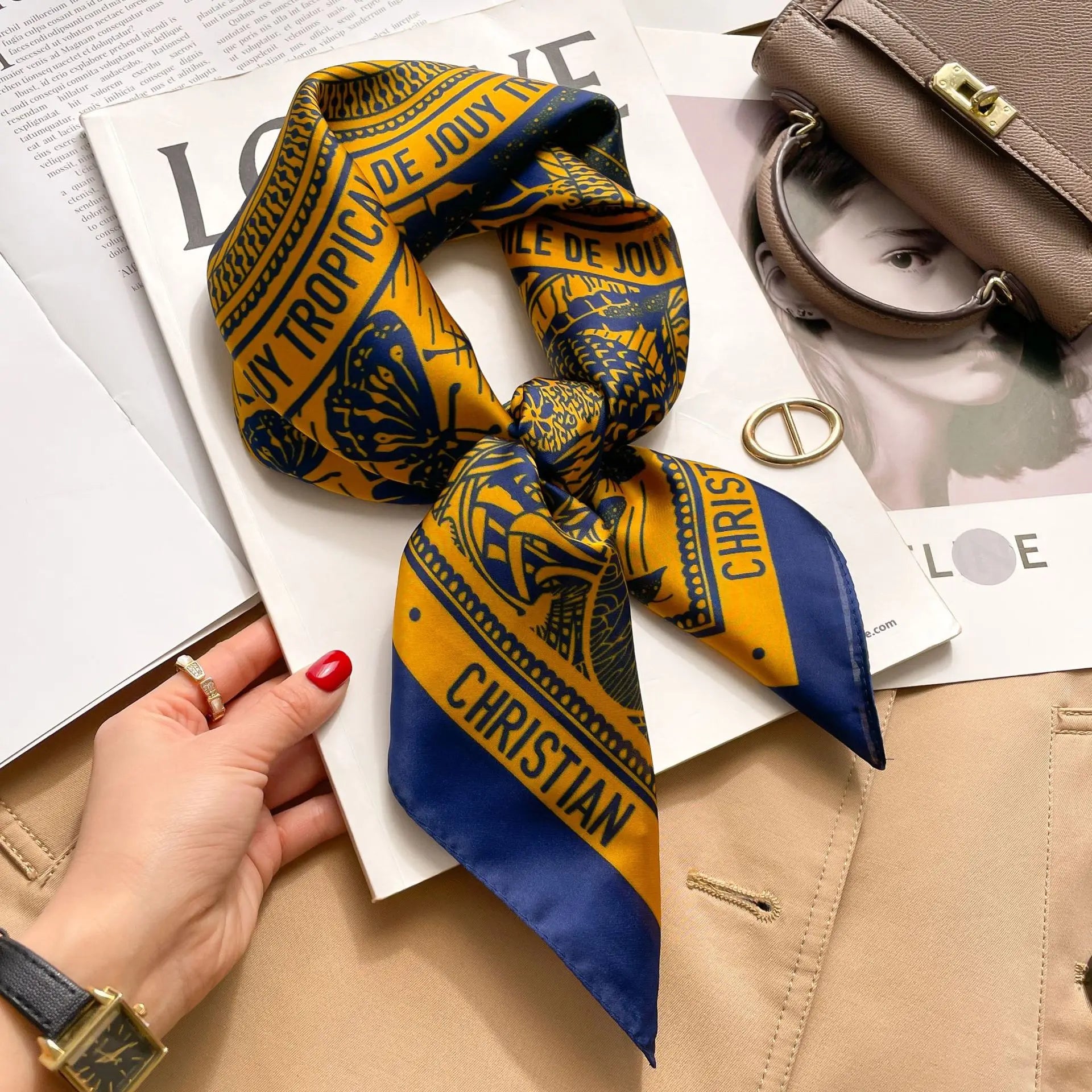 Foulard Carré Soie Satin Floral 70x70cm Femme | MDN Store