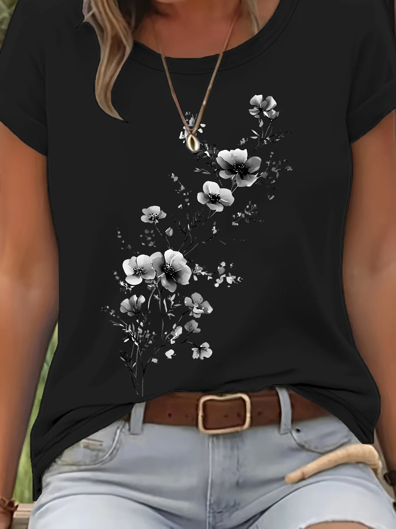 T-Shirt Floral Aquarelle Femme Manches Courtes Décontracté | MDN Store 25