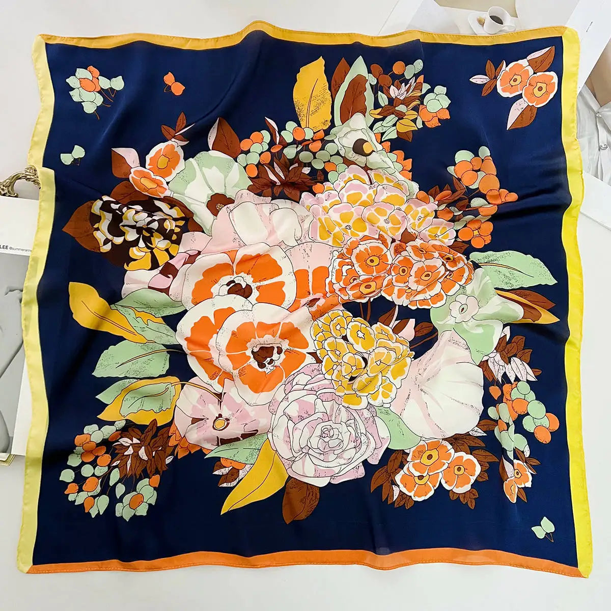 Foulard Carré Soie Satin Floral Violet 70cm Femme | MDN Store