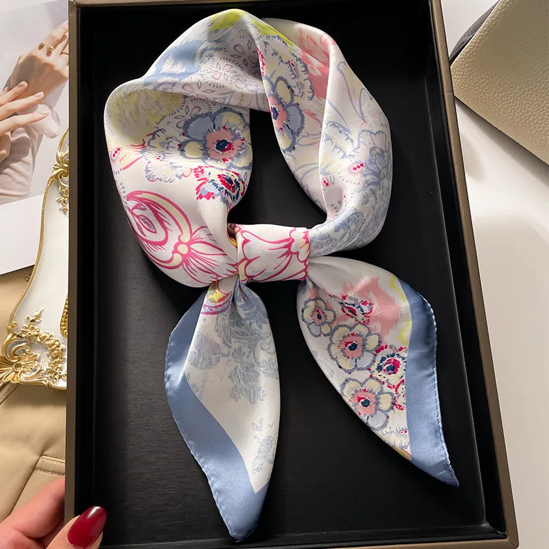 Foulard Carré Soie Imprimé Voyage 70x70cm Femme | MDN Store
