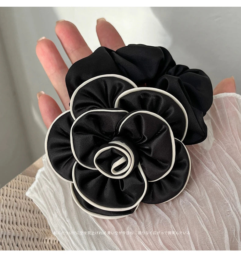 Chouchou Camélia Fleur Tissu Rétro - Élastique Cheveux Femme Élégant Haute... | MDN Store