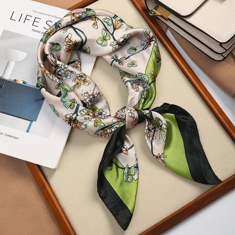 Foulard Carré Soie Floral Papillon Vert 70cm Femme | MDN Store