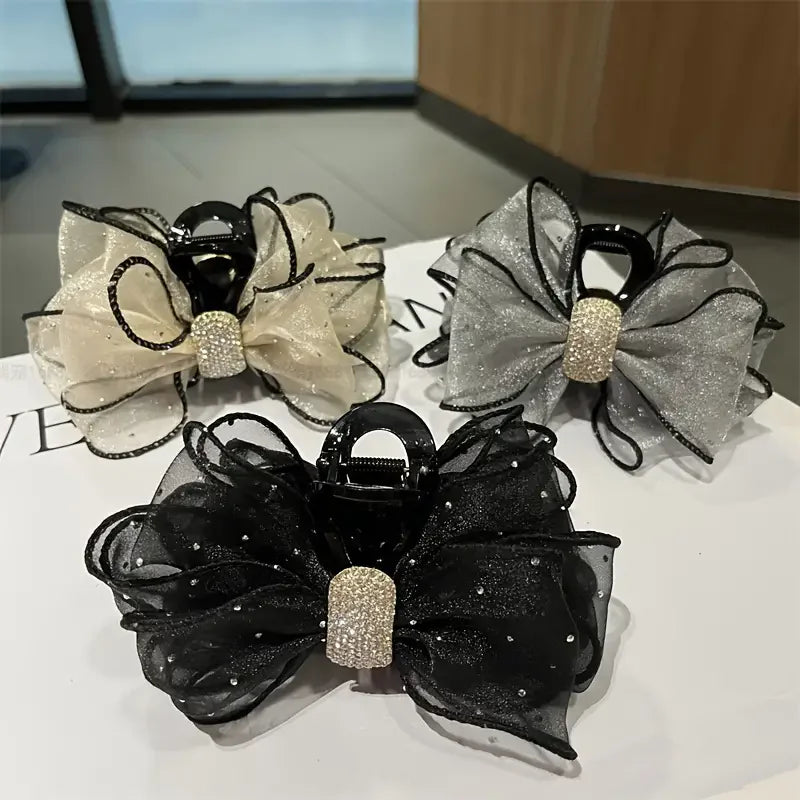 Pince à Cheveux Crabe Papillon en Résille - Accessoire Élégant et Raffiné | MDN Store