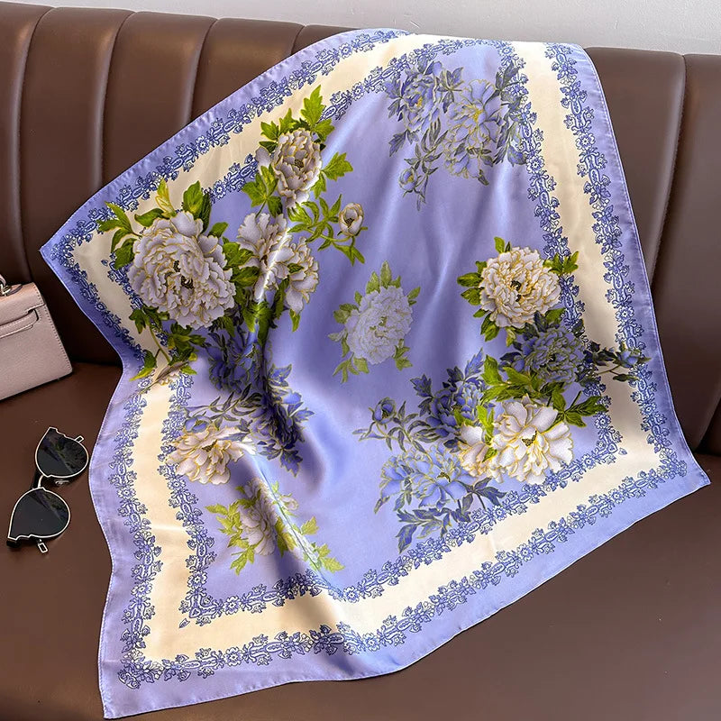 Foulard Carré Soie Floral Violet 70x70cm Femme - photo 5 - MDN Store