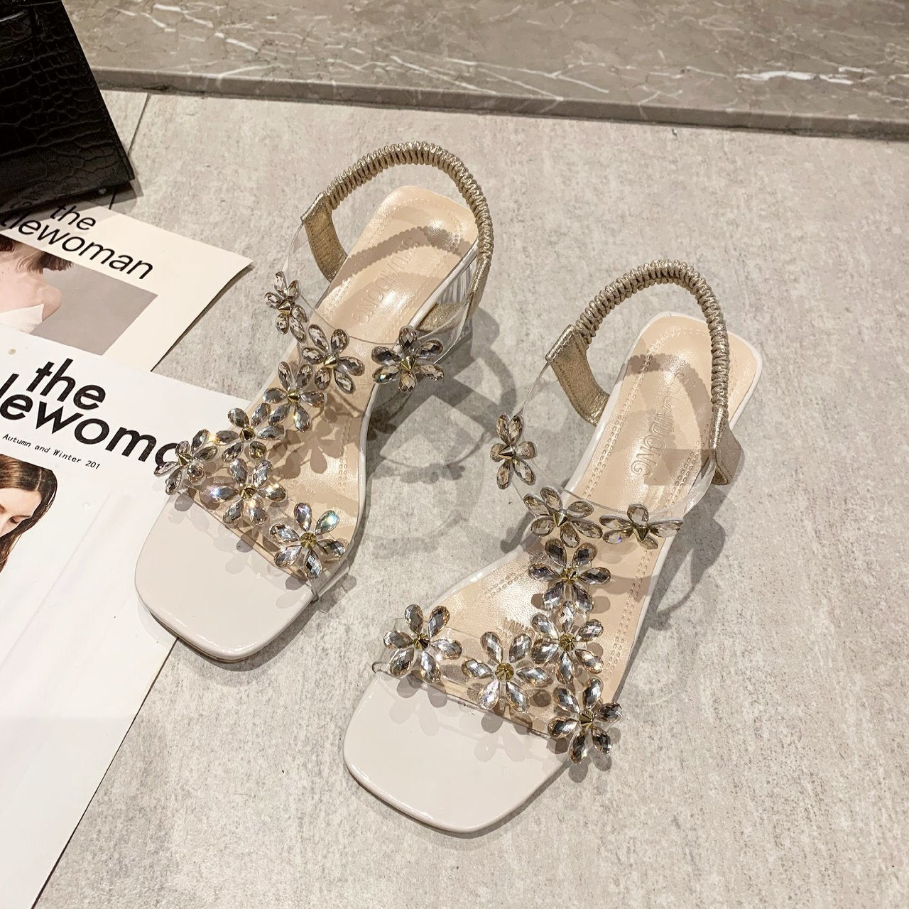 Sandales d'été en PVC Décoration Florale Talon Epais | MDN Store 25
