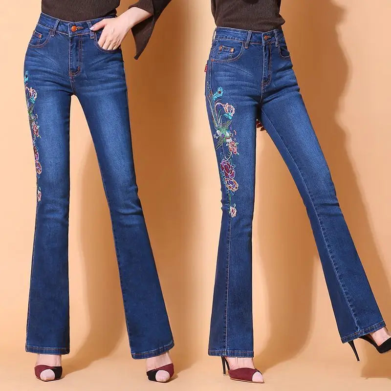Jean Flare Femme Broderie Ethnique Bleu | MDN Store