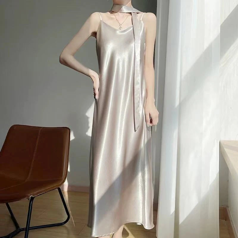 Robe Nuisette Satin Bretelles Ruban Midi 6 Coloris | MDN Store