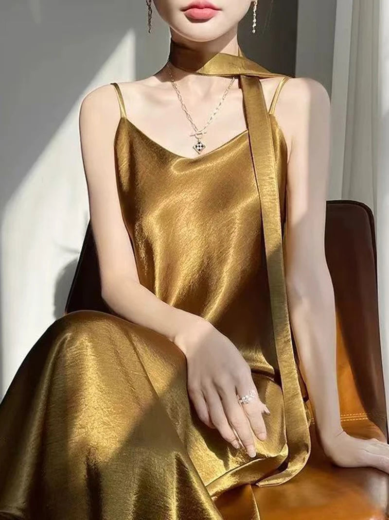 Robe Nuisette Satin Bretelles Ruban Midi 6 Coloris | MDN Store