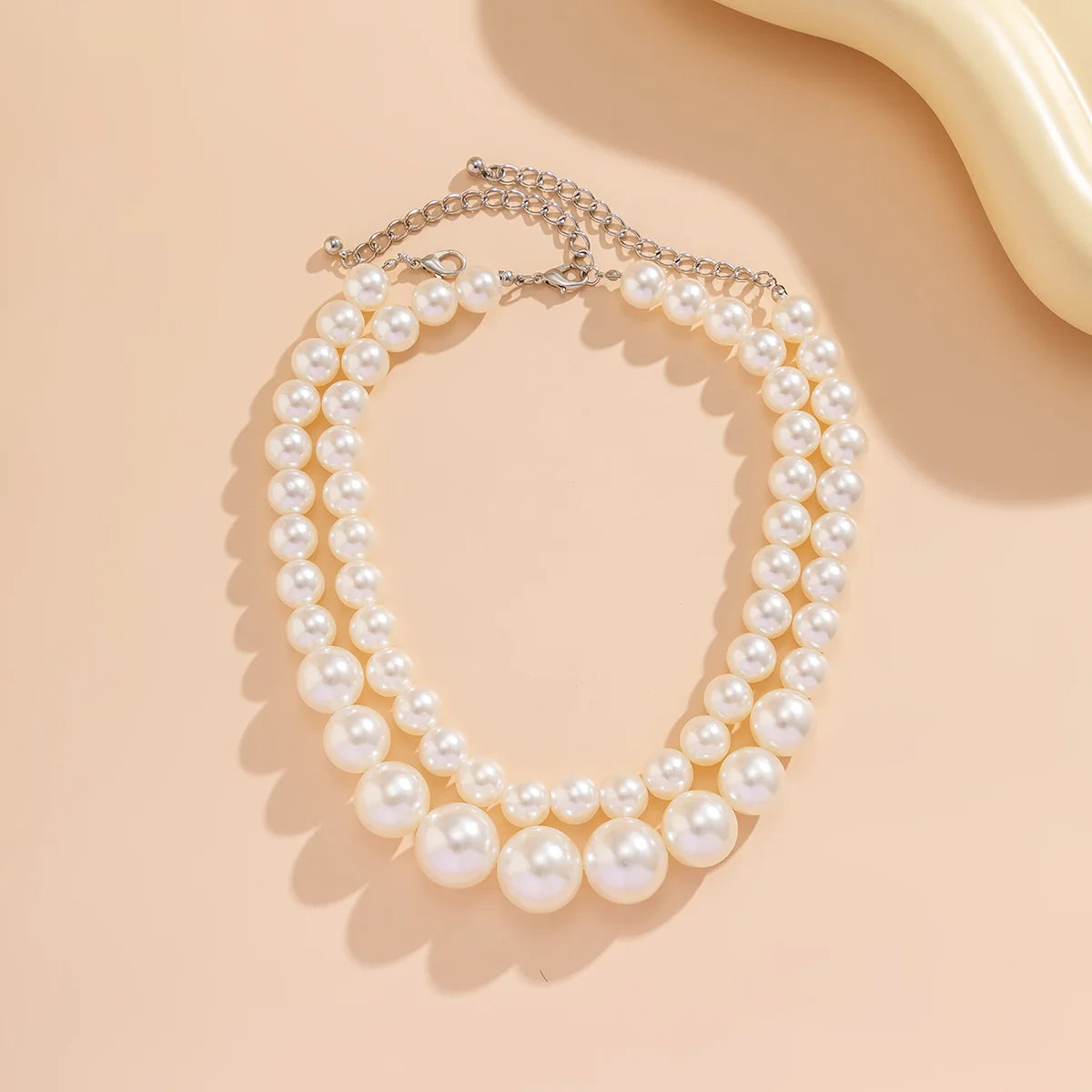 Collier Ras-de-Cou Perles Blanches Multicouche | MDN Store