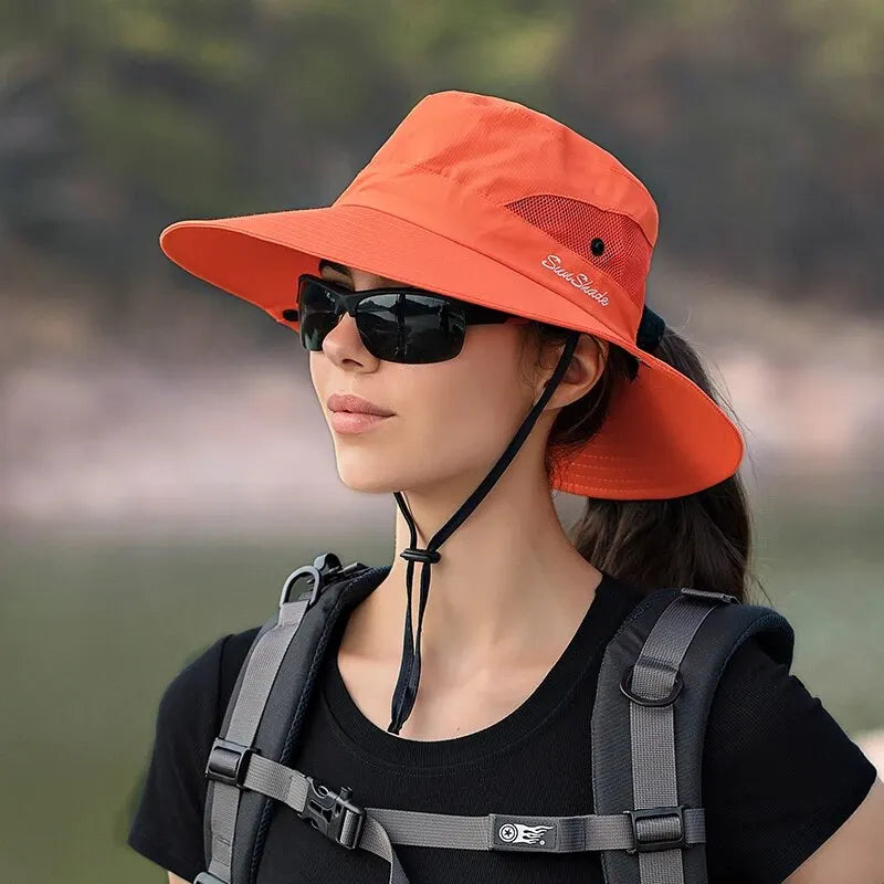 Chapeau Bob Pliable Trou Queue Cheval Bleu | MDN Store