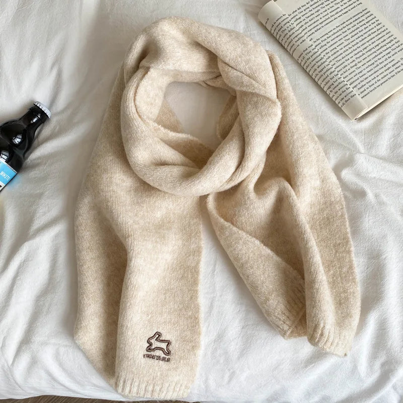 Écharpe Laine Lapin Brodé Beige | MDN Store