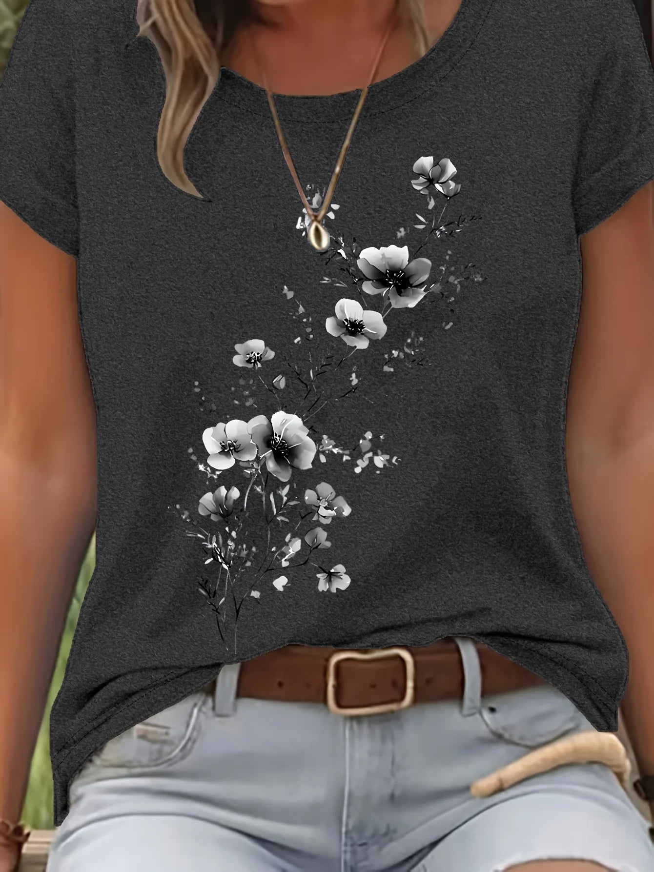 T-Shirt Floral Aquarelle Femme Manches Courtes Décontracté | MDN Store 25