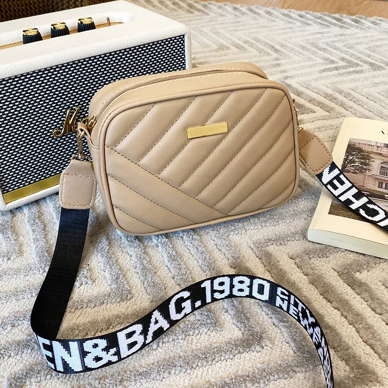 Sac Épaule Femme Couleur Unie Cuir Tressé Design | MDN Store
