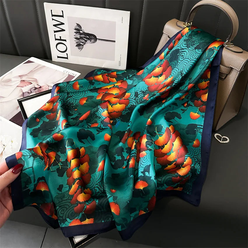 Foulard Carré Soie Satin Floral Violet 70cm Femme | MDN Store