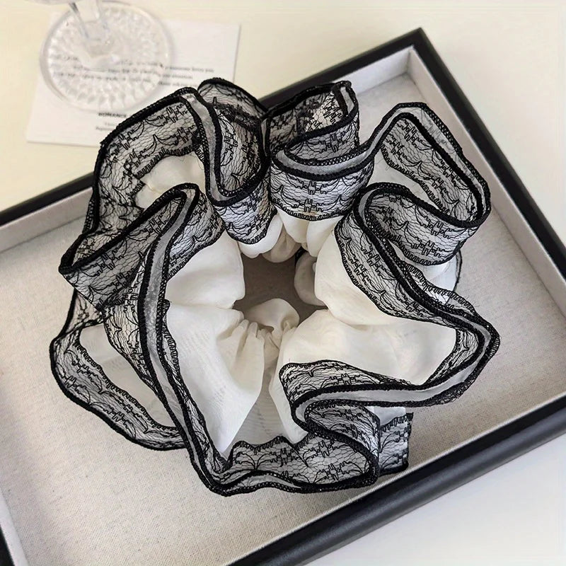 Chouchou Dentelle Vintage Court | MDN Store