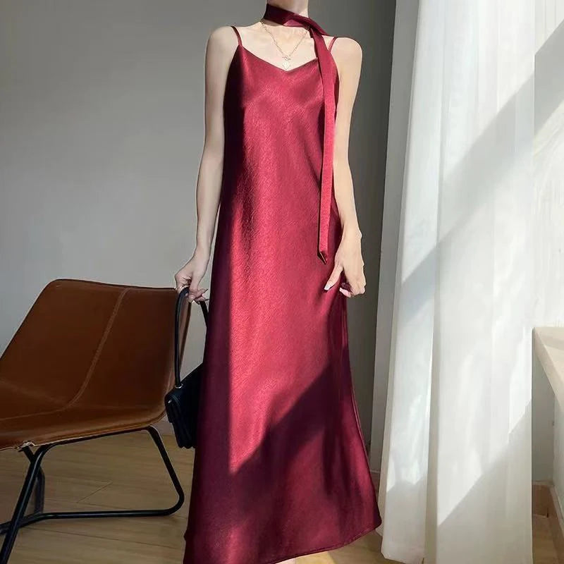 Robe Nuisette Satin Bretelles Ruban Midi 6 Coloris | MDN Store