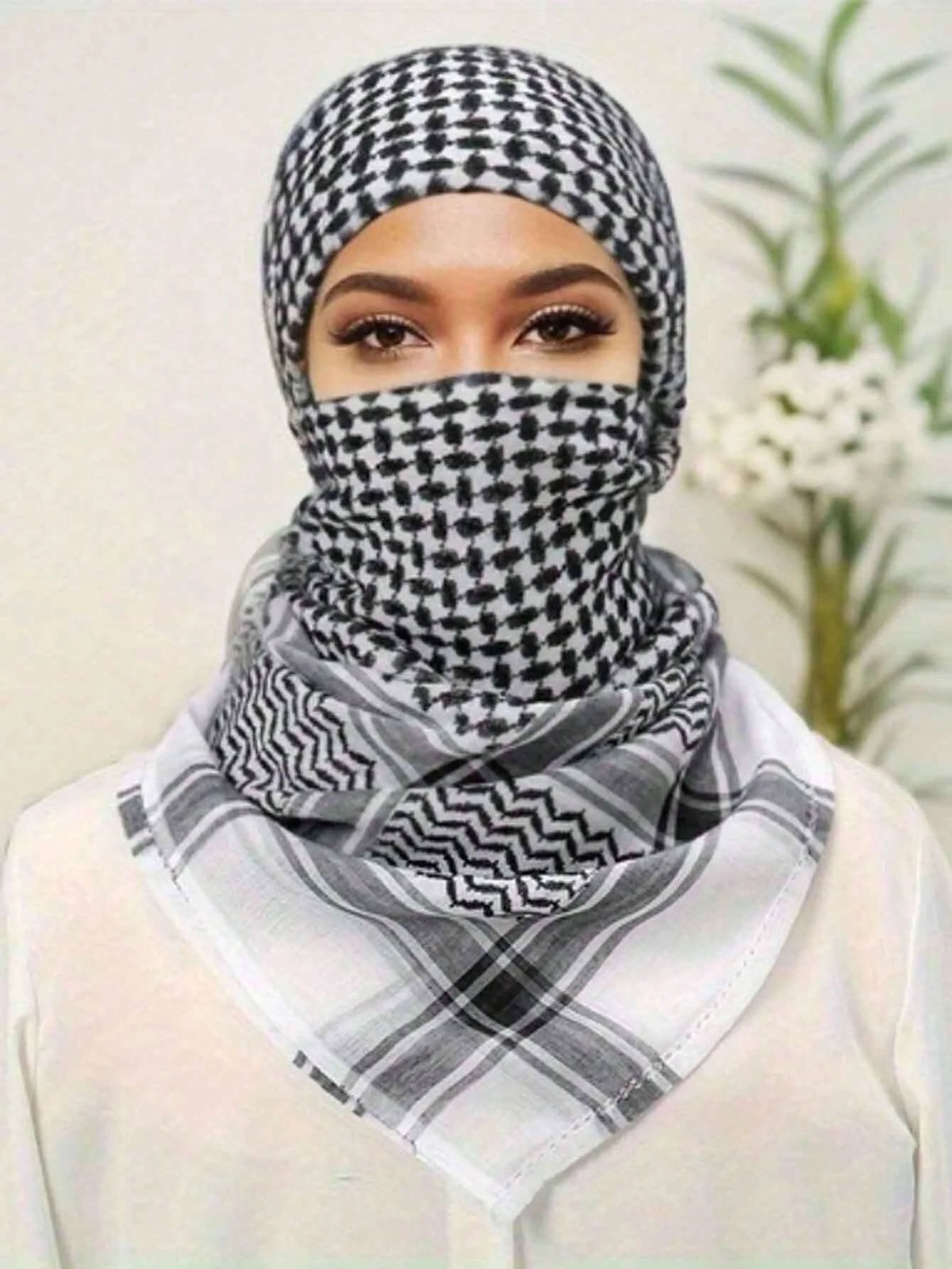 Grand foulard carré imprimé en polyester | MDN Store 25