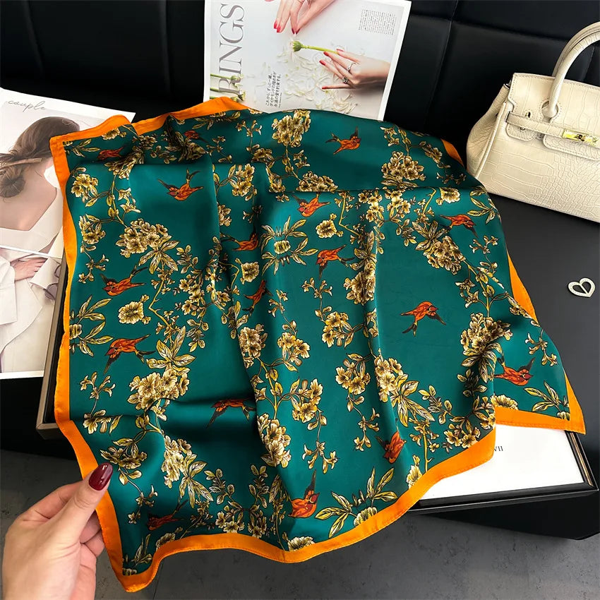 Foulard Carré Soie Pois 70x70cm Femme | MDN Store