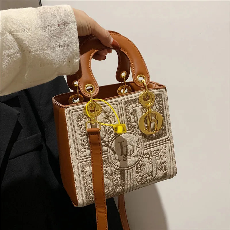 Sac Broderie Royale Poignée Crossbody | MDN Store