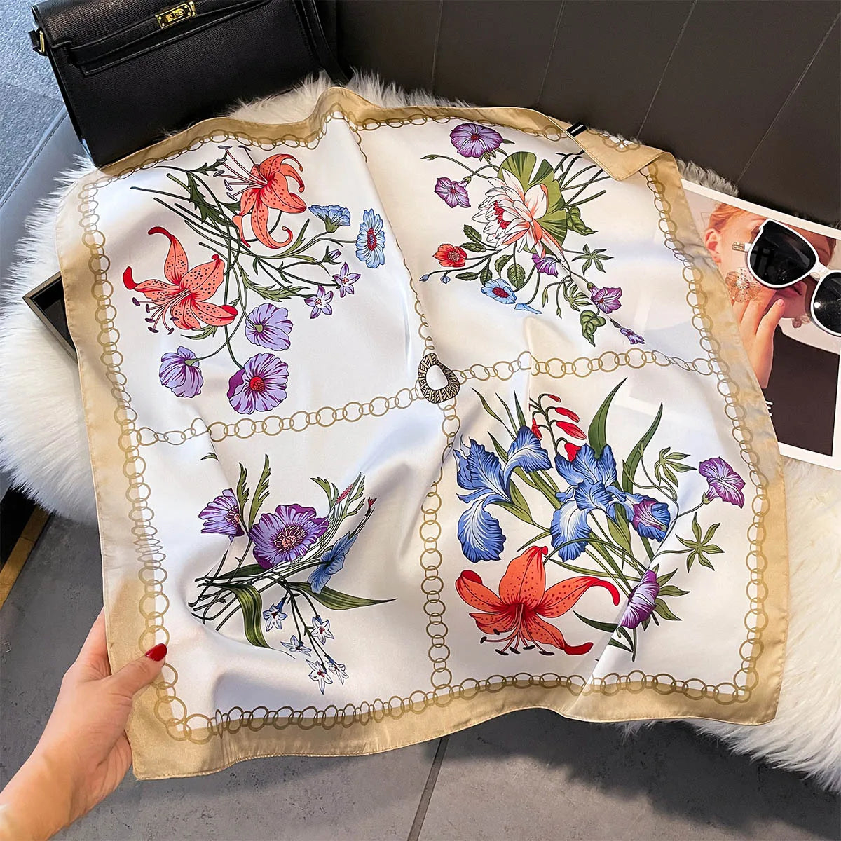 Foulard Carré Soie Floral Rose Femme 70cm | MDN Store