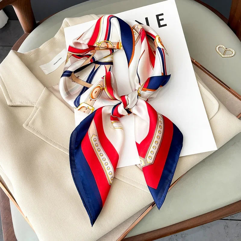 Foulard Carré Soie Satin Chaîne Rouge 70cm Femme | MDN Store