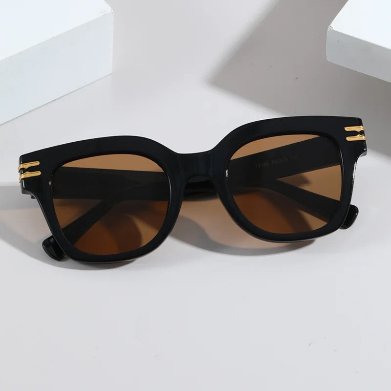 Lunettes Soleil Carré Vintage Rivet | MDN Store