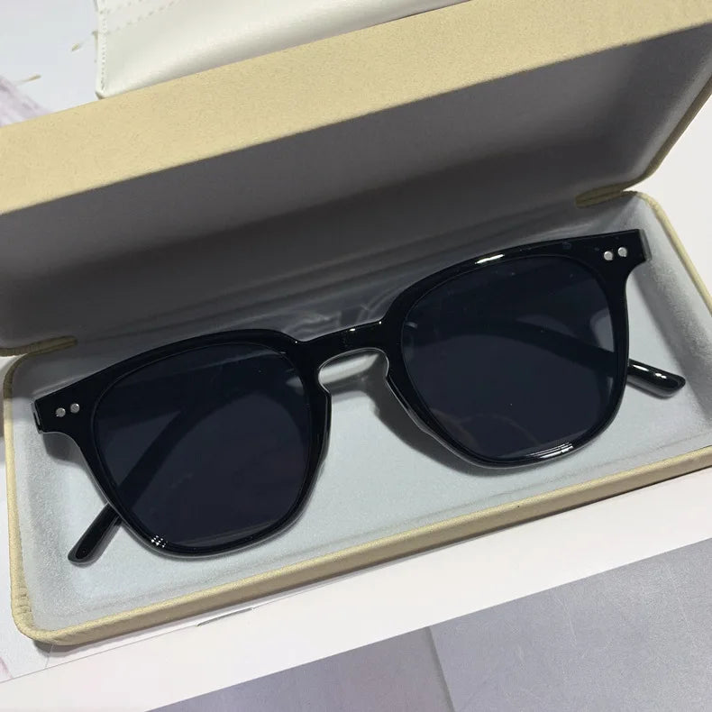 Lunettes Soleil Carré Vintage Petites | MDN Store