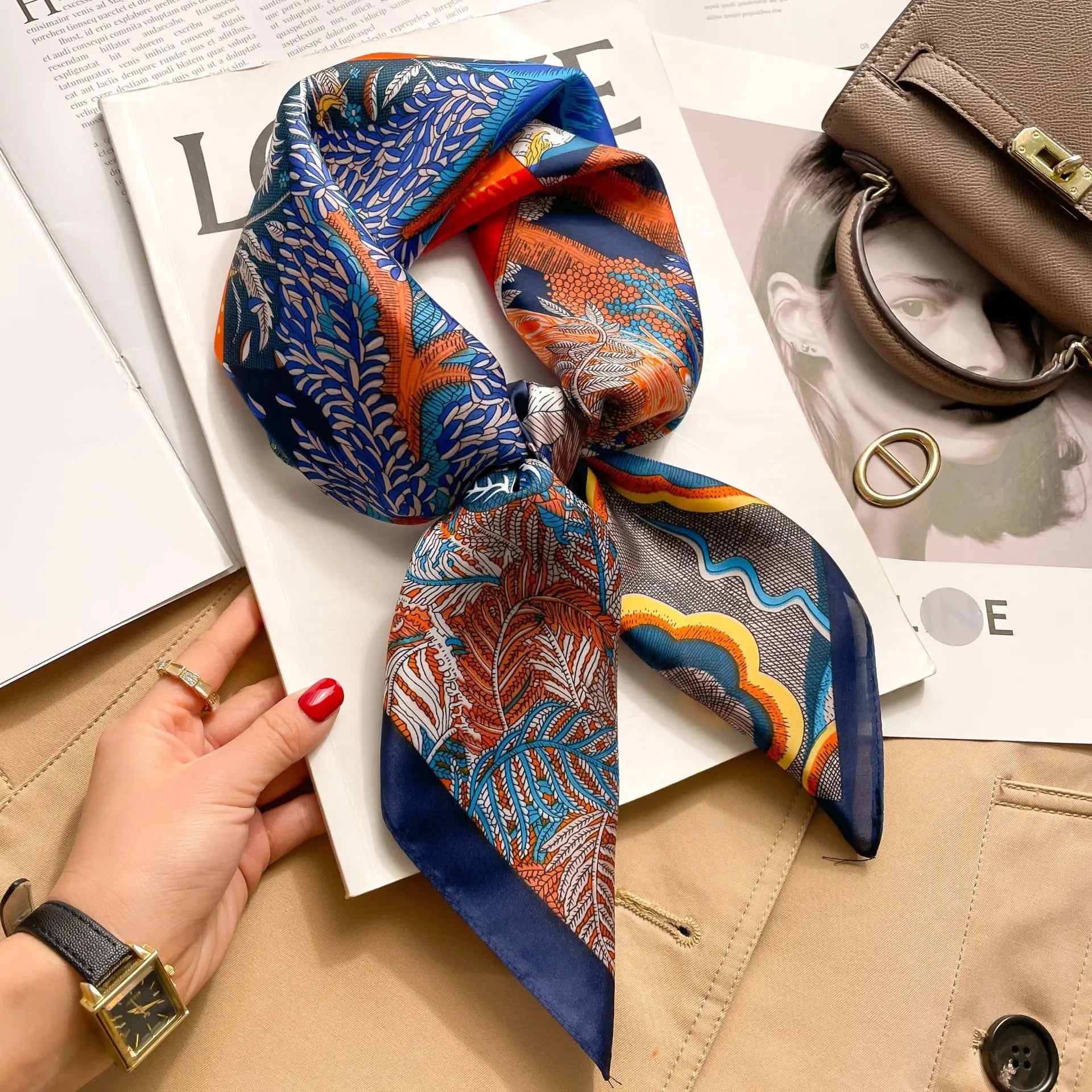 Foulard Carré Soie Satin Floral 70x70cm Femme | MDN Store