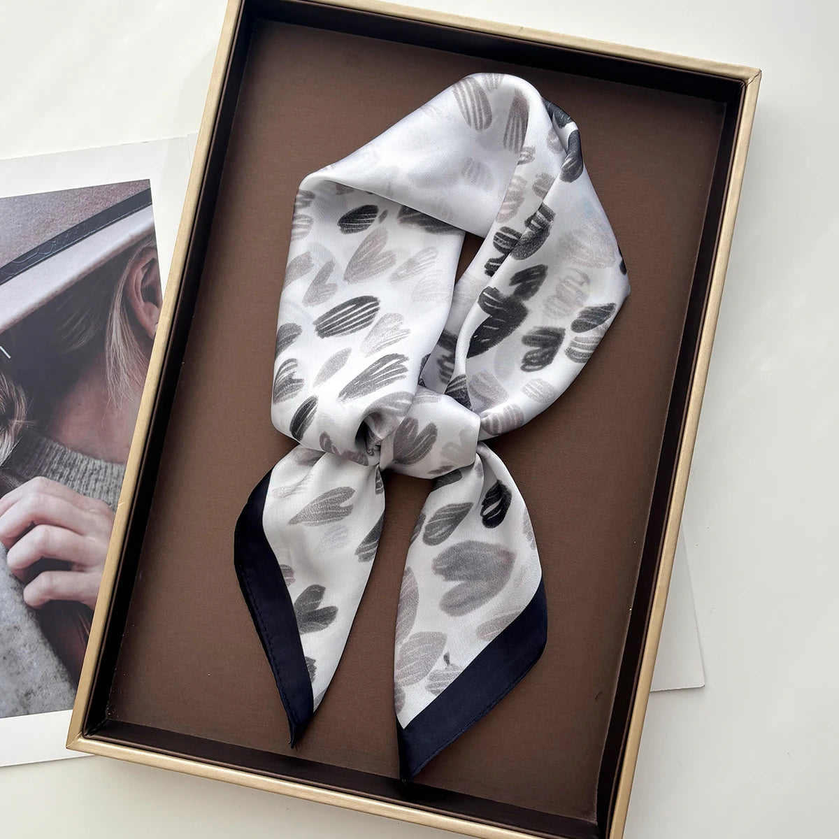 Foulard Carré Soie Imprimé Bleu 90x90cm Femme | MDN Store