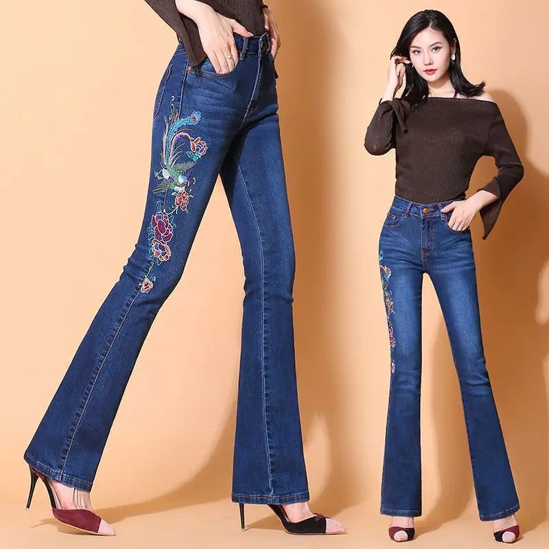 Jean Flare Femme Broderie Ethnique Bleu | MDN Store