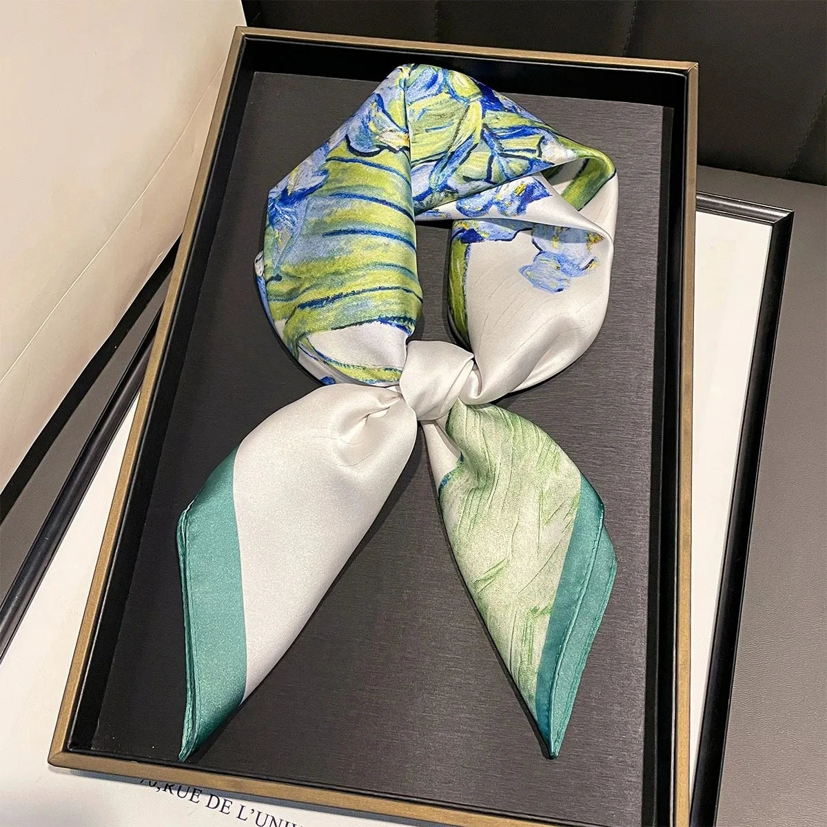 Foulard Carré Soie Floral Rose Femme 70cm | MDN Store
