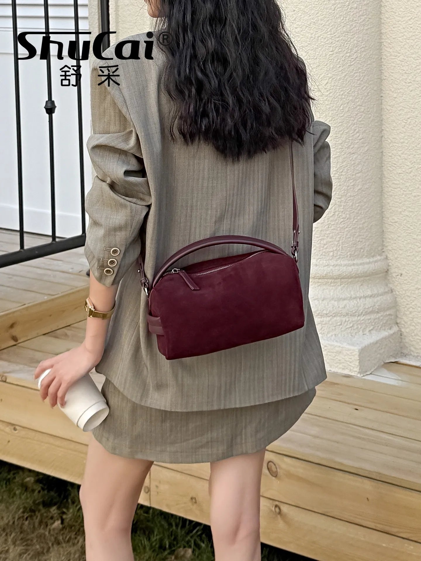 Sac Bandoulière Cylindrique Femme Cuir Véritable MDN - Luxe Designer
