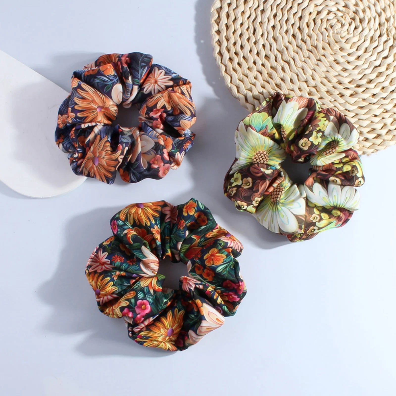 Chouchou Bohème Imprimé Floral Satin - Accessoire Cheveux Vintage | MDN Store