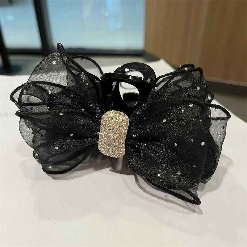 Pince à Cheveux Crabe Papillon en Résille - Accessoire Élégant et Raffiné | MDN Store