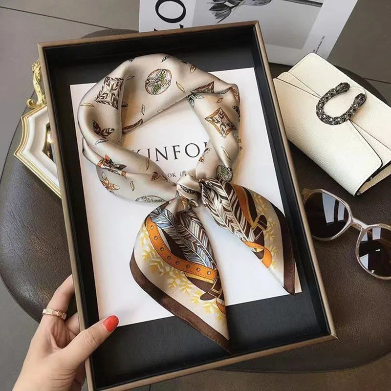 Foulard Carré Soie Floral Femme 70x70cm | MDN Store