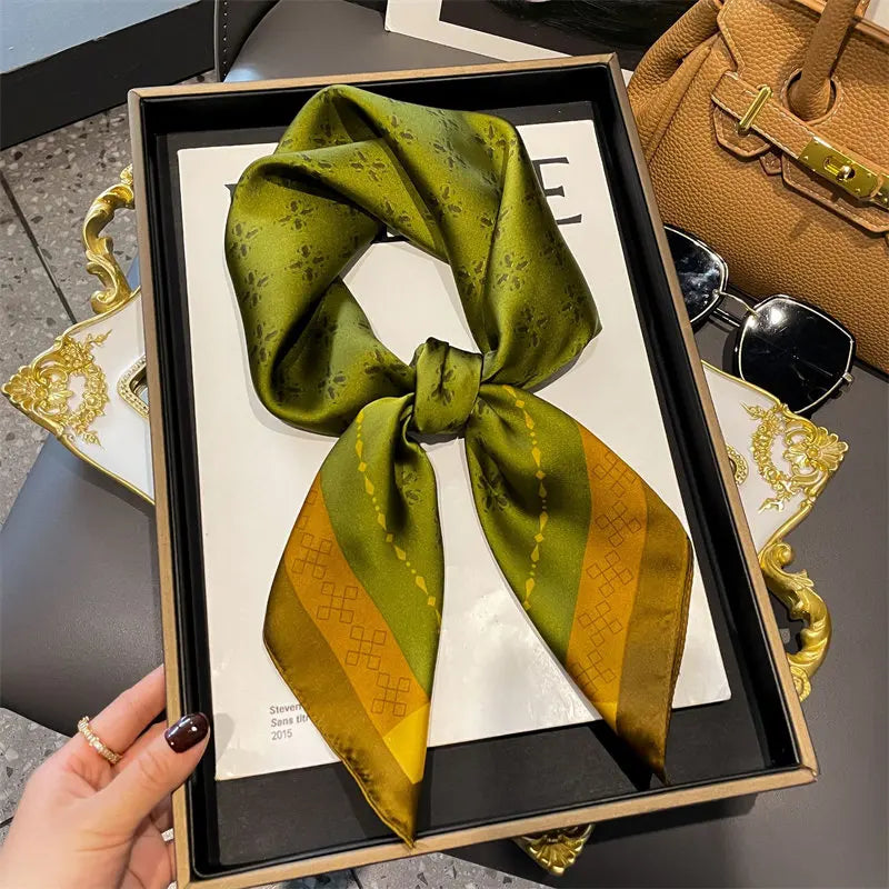 Foulard Carré Soie Floral Femme 70x70cm | MDN Store