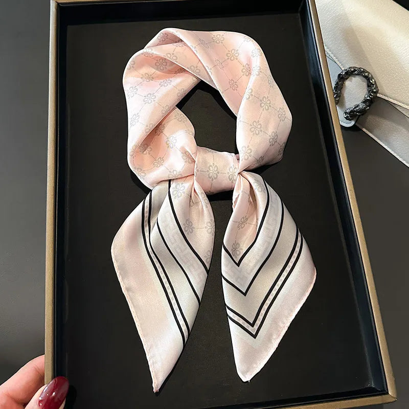 Foulard Carré Soie Satin Floral Violet 70cm Femme | MDN Store
