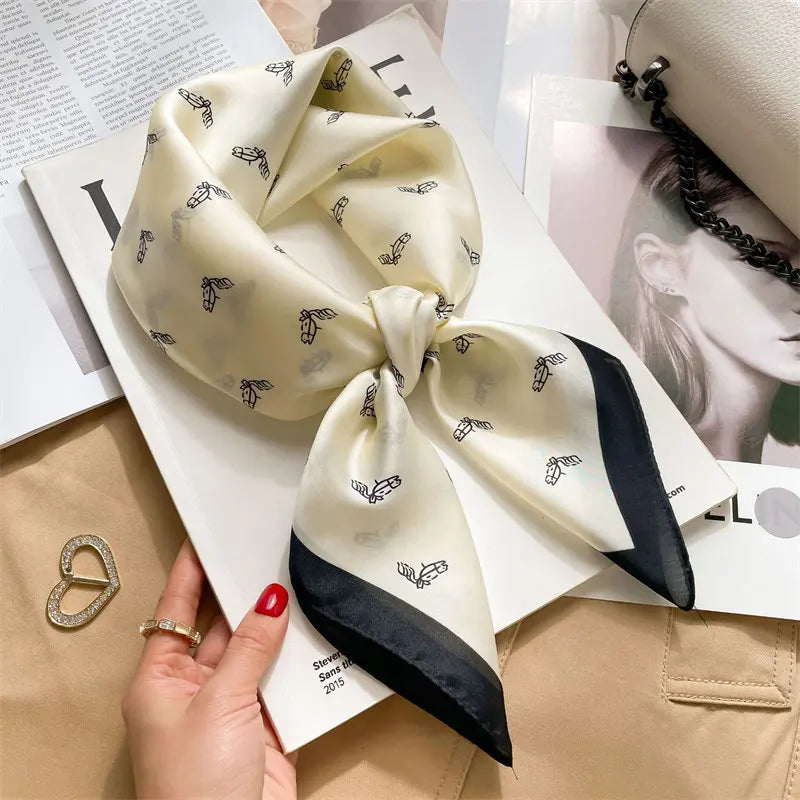 Foulard Carré Soie Floral Femme 70x70cm | MDN Store