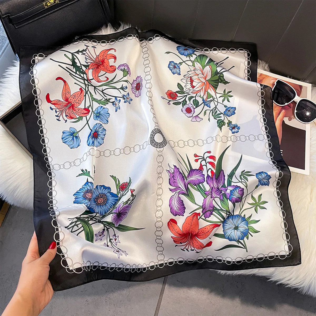 Foulard Carré Soie Floral Rose Femme 70cm | MDN Store