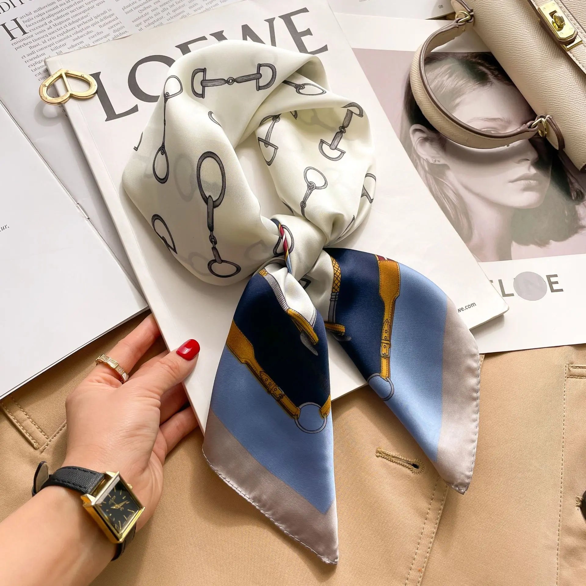 Foulard Carré Soie Satin Floral 70x70cm Femme | MDN Store