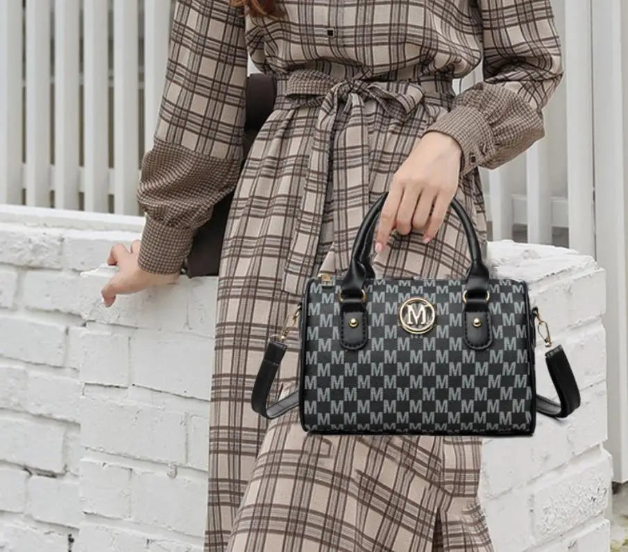 Sac à Main Femme Bandoulière Logo M Doré Cuir Synthétique - MDN