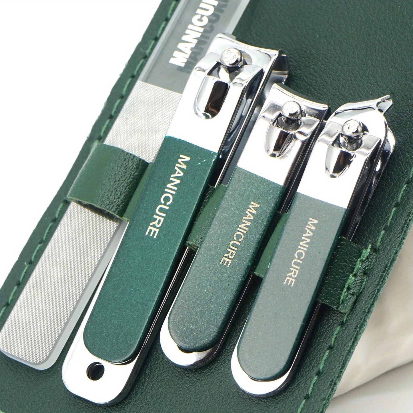 Kit Manucure Professionnel 18 Pièces Inox | MDN